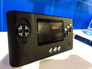 Retro-Bit делает современную версию Sega Nomad Retro-Bit делает современную версию Sega Nomad